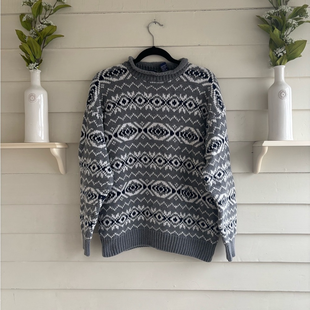 GAP Vintage Gray, Blue and White Roll Neck Sweater with Nordic Pattern Size L